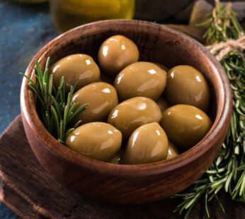 Green Olives Jordanian With Thyme in Oil 10kg